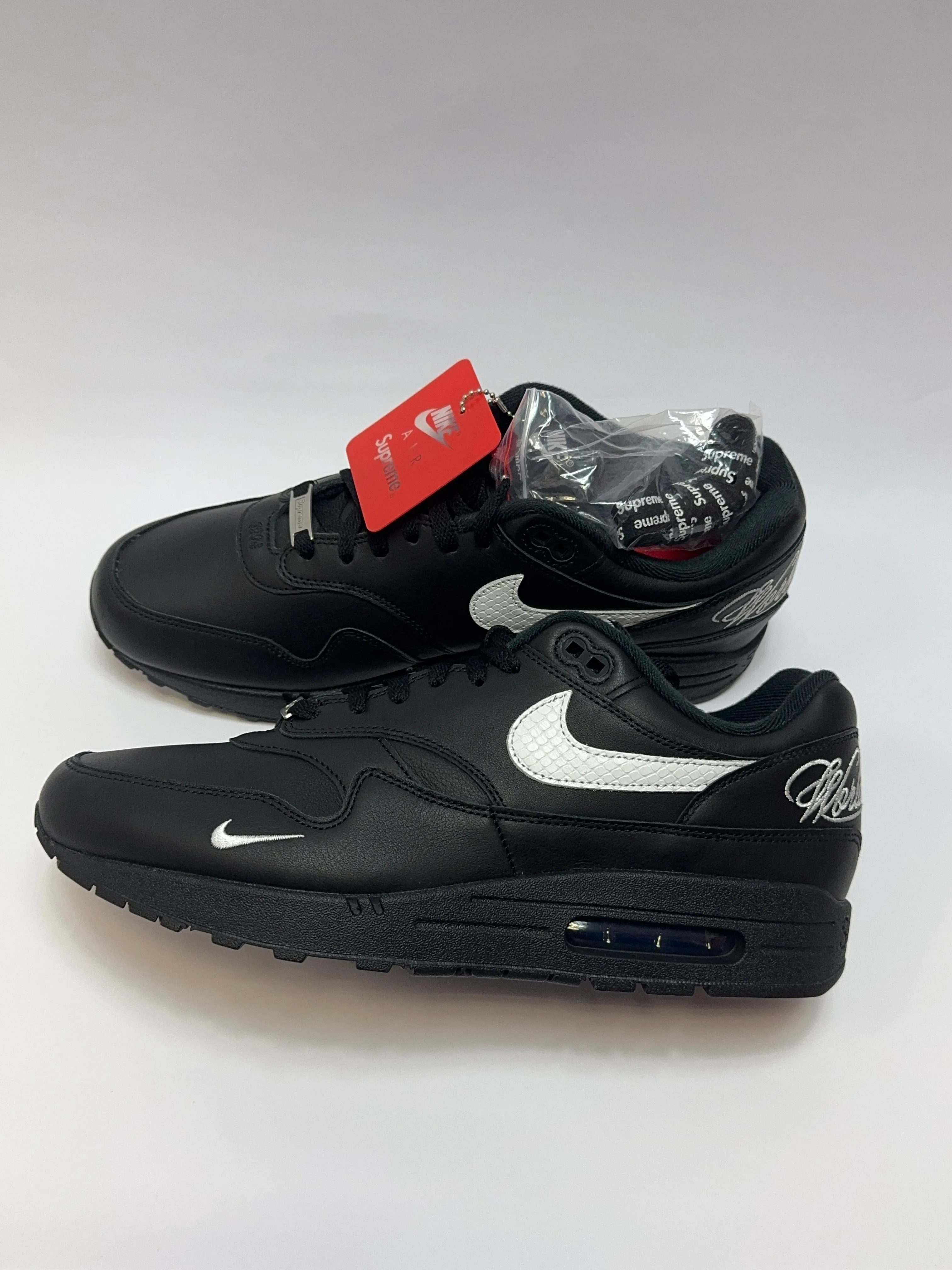 Supreme  Nike Air Max 1 87 SP Black White Eliud Kipchoge Nike Shoes