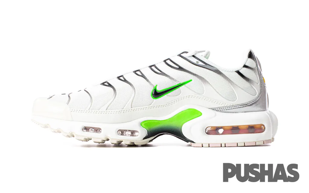 Nike Boxing Shoes. [Refurbished] Air Max TN Plus 'White Strike Green' W (2021)