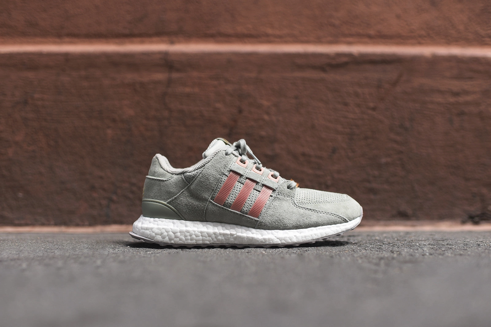 Adidas Astir Shoes adidas Consortium x CNCPTS EQT Support 93/16 - Sage / Pink