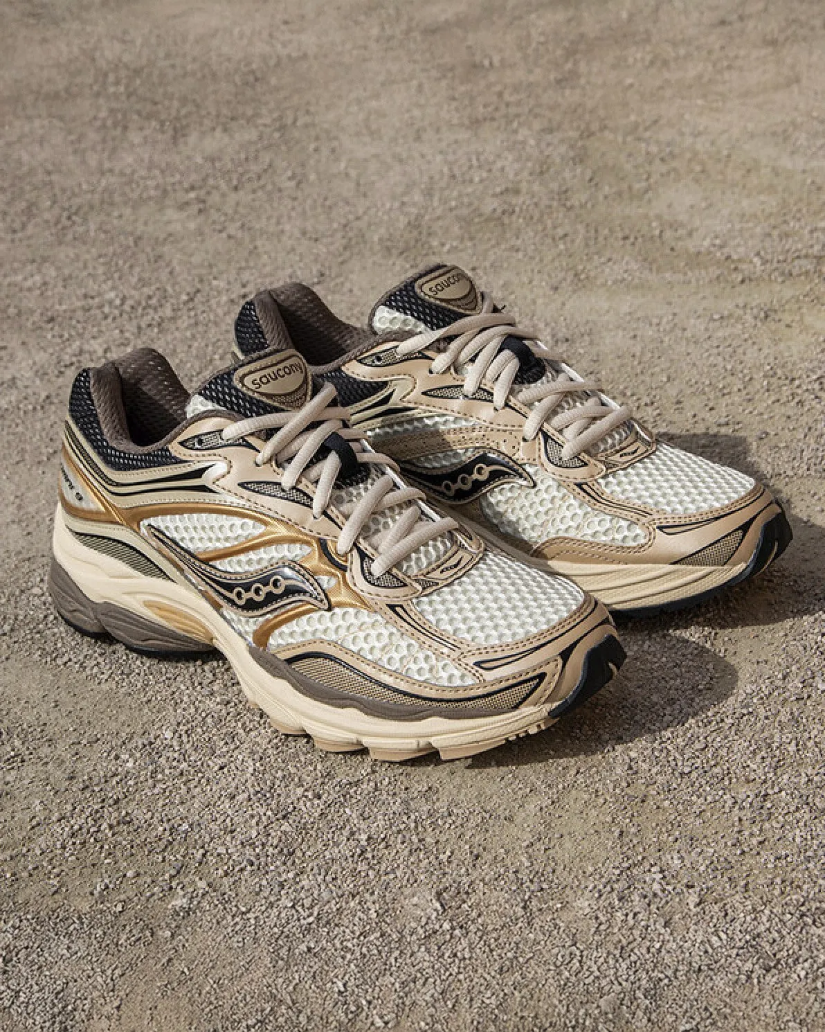 Progrid Omni 9 Gold Mesh Best Casual Shoes For Tech Chinos