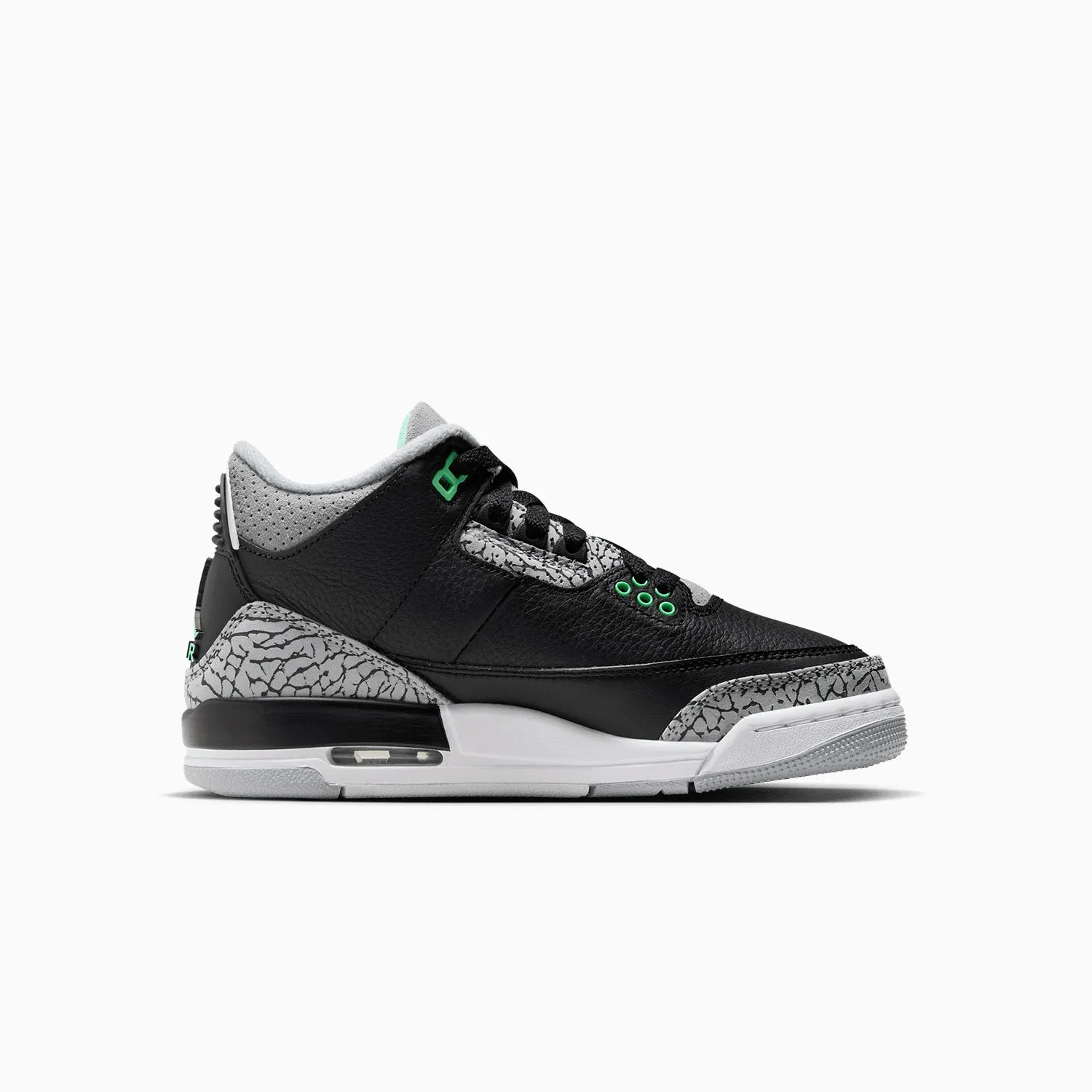 White Walking Sneakers Kid's Air Jordan 3 Retro "Green Glow" Grade School