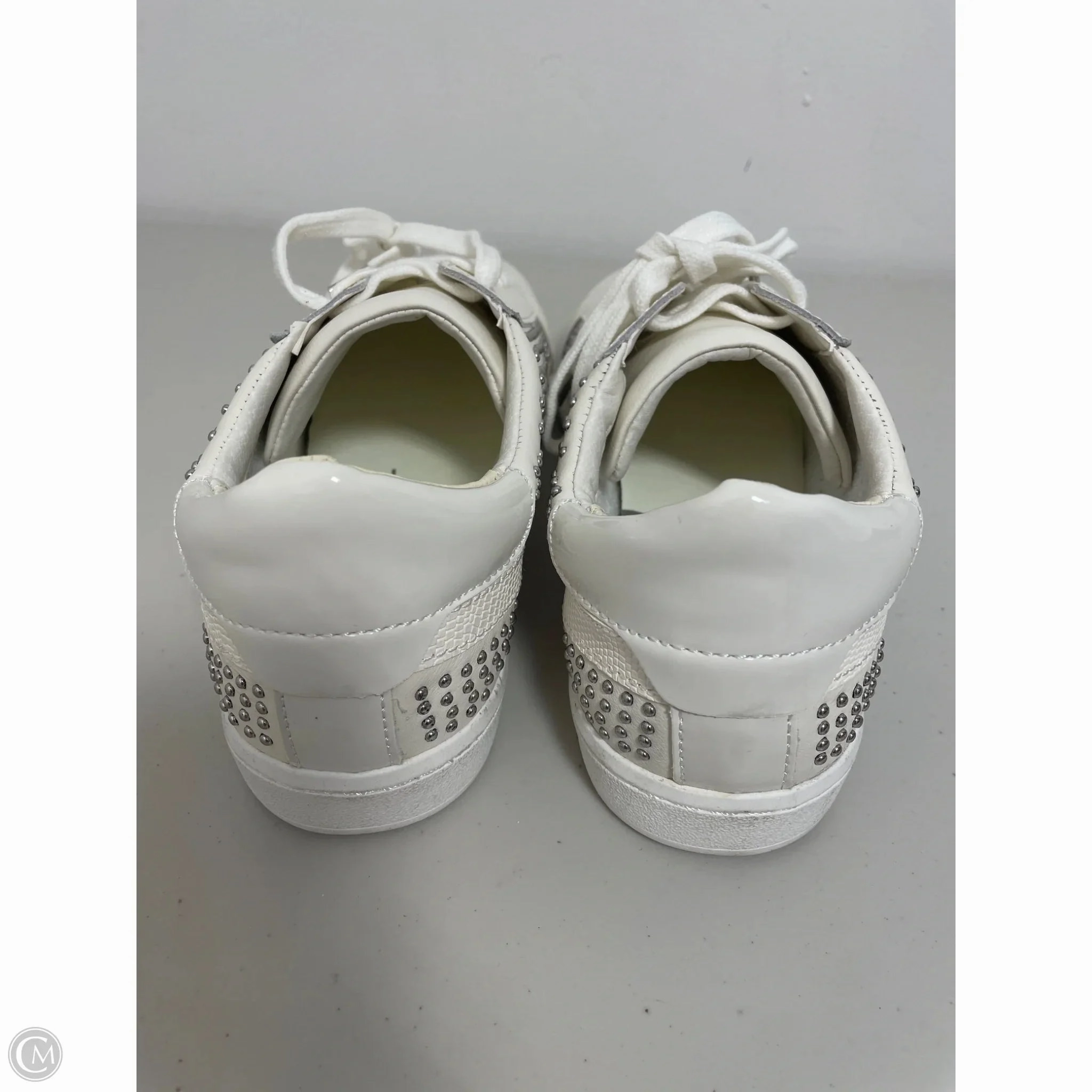 Shoes Sneakers By Dolce Vita In Ivory, Size: 10 Casual Shoes 2023