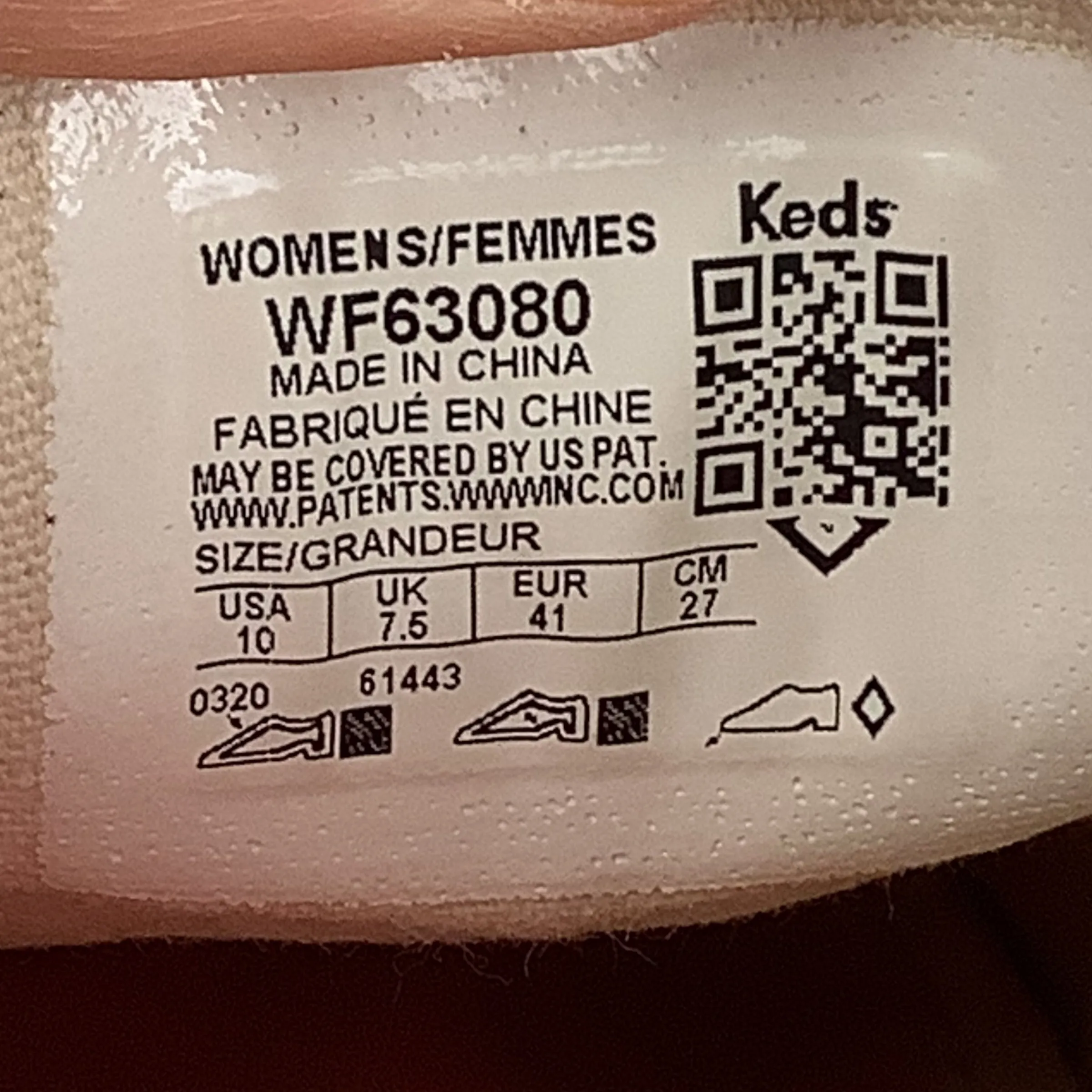 Shoes Designer By Kate Spade In Pink & Tan, Size: 10 Crocs Santa Cruz Casual Shoes