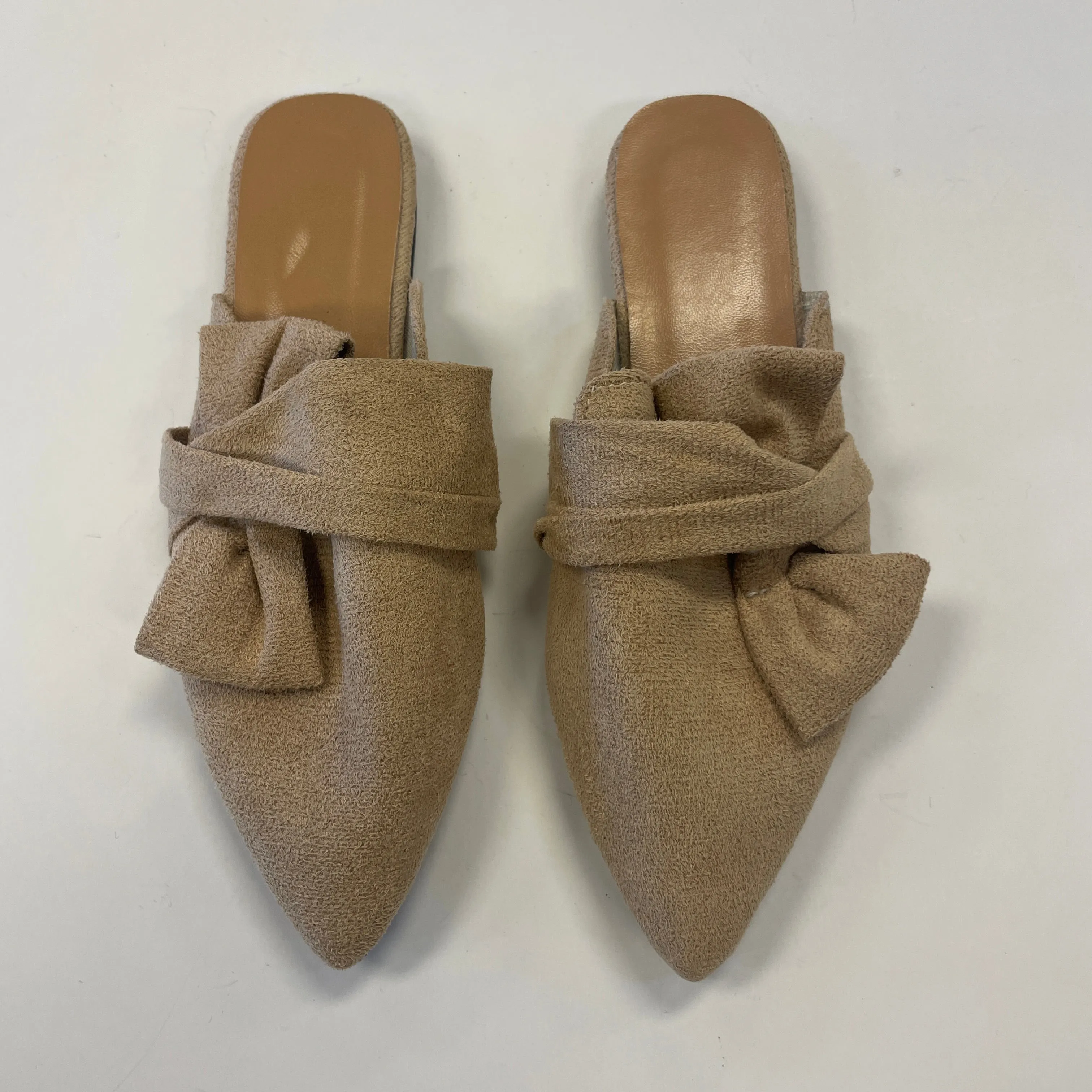 Shoes Flats By Clothes Mentor In Tan, Size: 8.5 Sheer Flats Shoes
