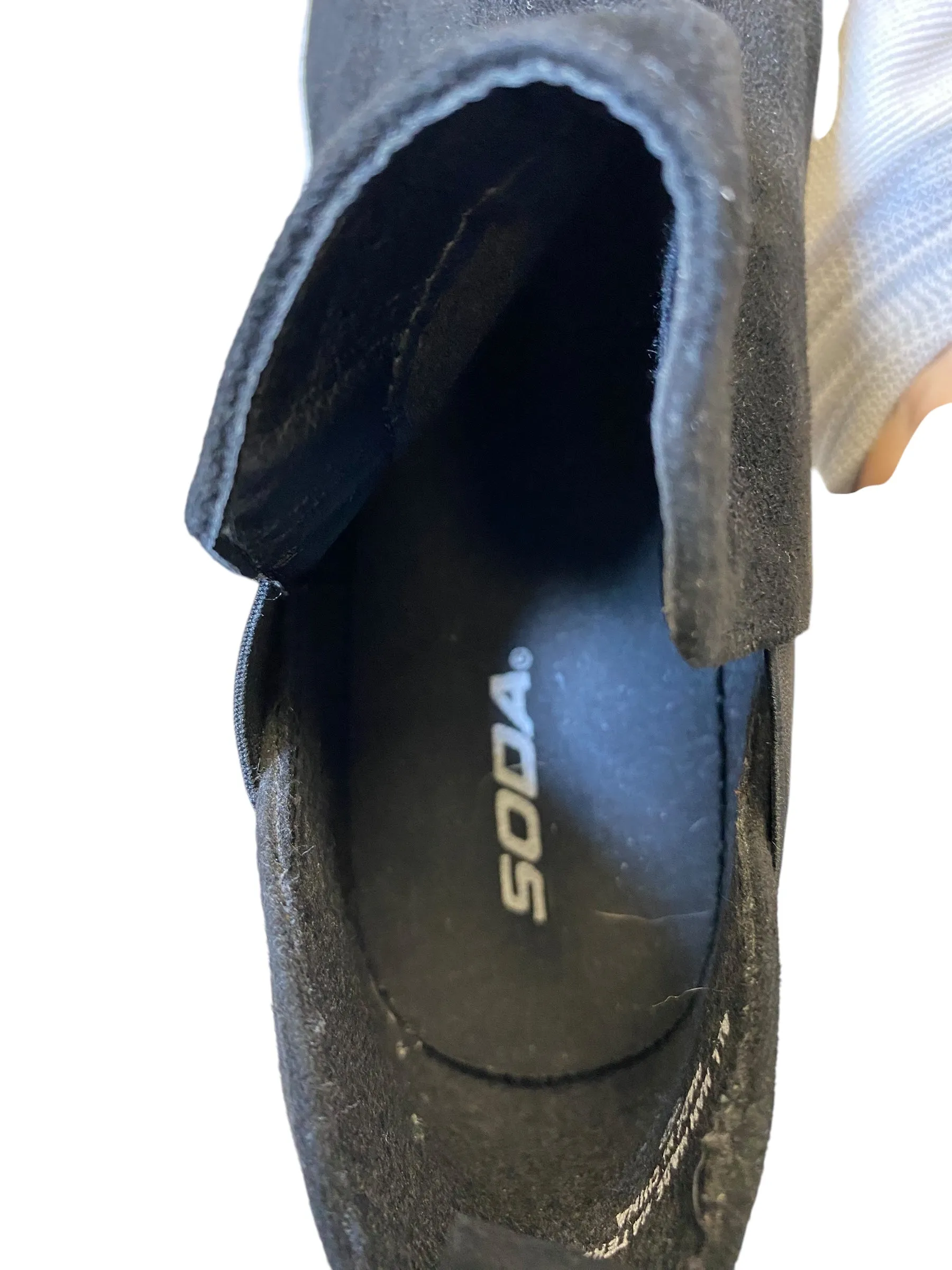 Shoes Flats By Soda In Black & White, Size: 10 Best Shoes For Flat Foot