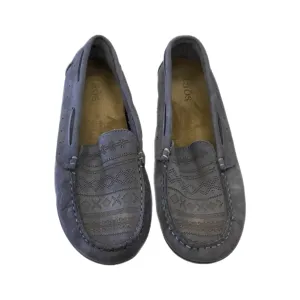 Best Flat Footed Shoes Shoes Flats By Taos In Grey, Size: 8.5