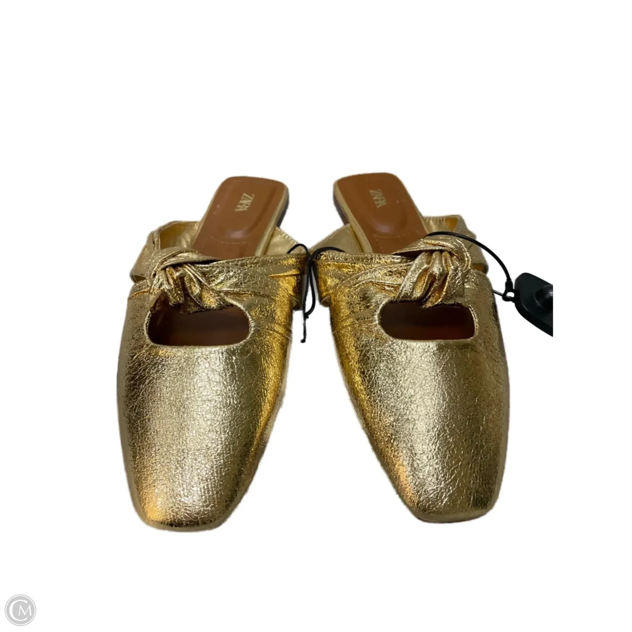 Casual On Sale Shoes Flats By Zara In Gold, Size: 7