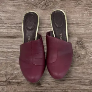 Shoes Heels Block By Clothes Mentor In Red, Size: 9 Ortholite Casual Slip On Shoes