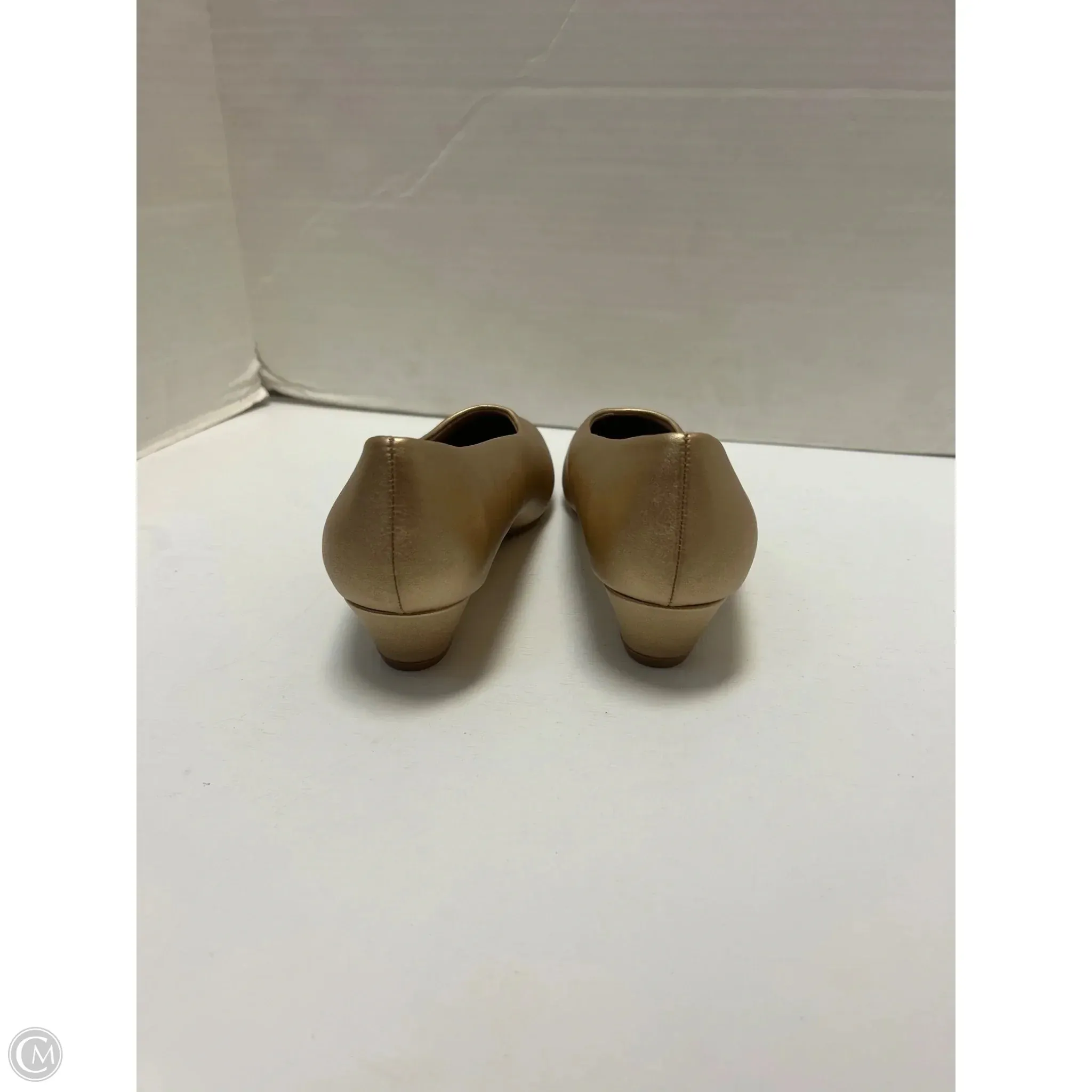 Semi Casual Shoes With Jeans Shoes Heels Block By Comfortview In Gold, Size: 7