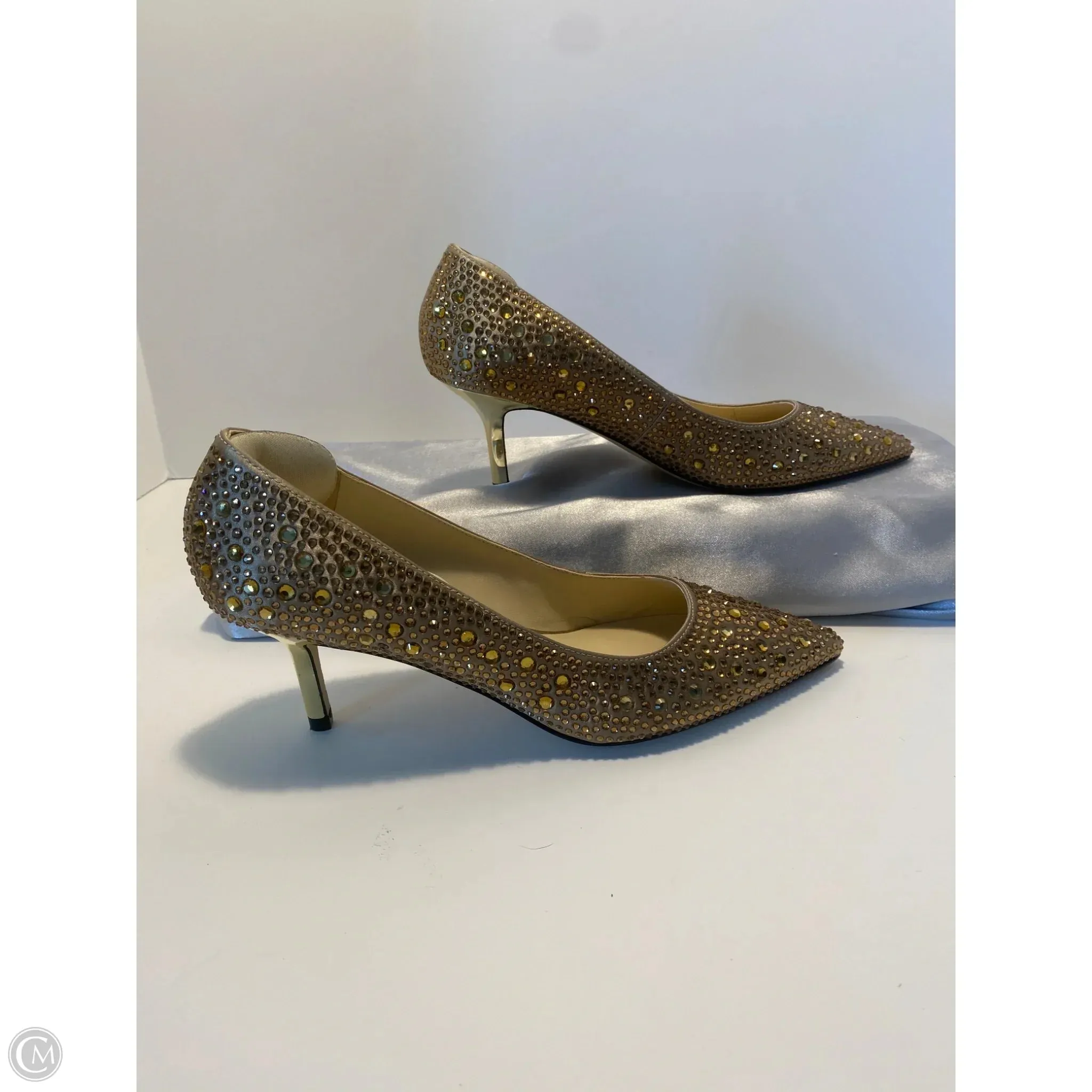 Jordan Jumpman 3-peat Casual Shoes Shoes Heels Kitten By Clothes Mentor In Gold, Size: 7.5