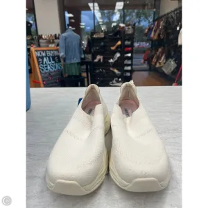 Running Shoes For Business Shoes Sneakers By Skechers In Ivory, Size: 9