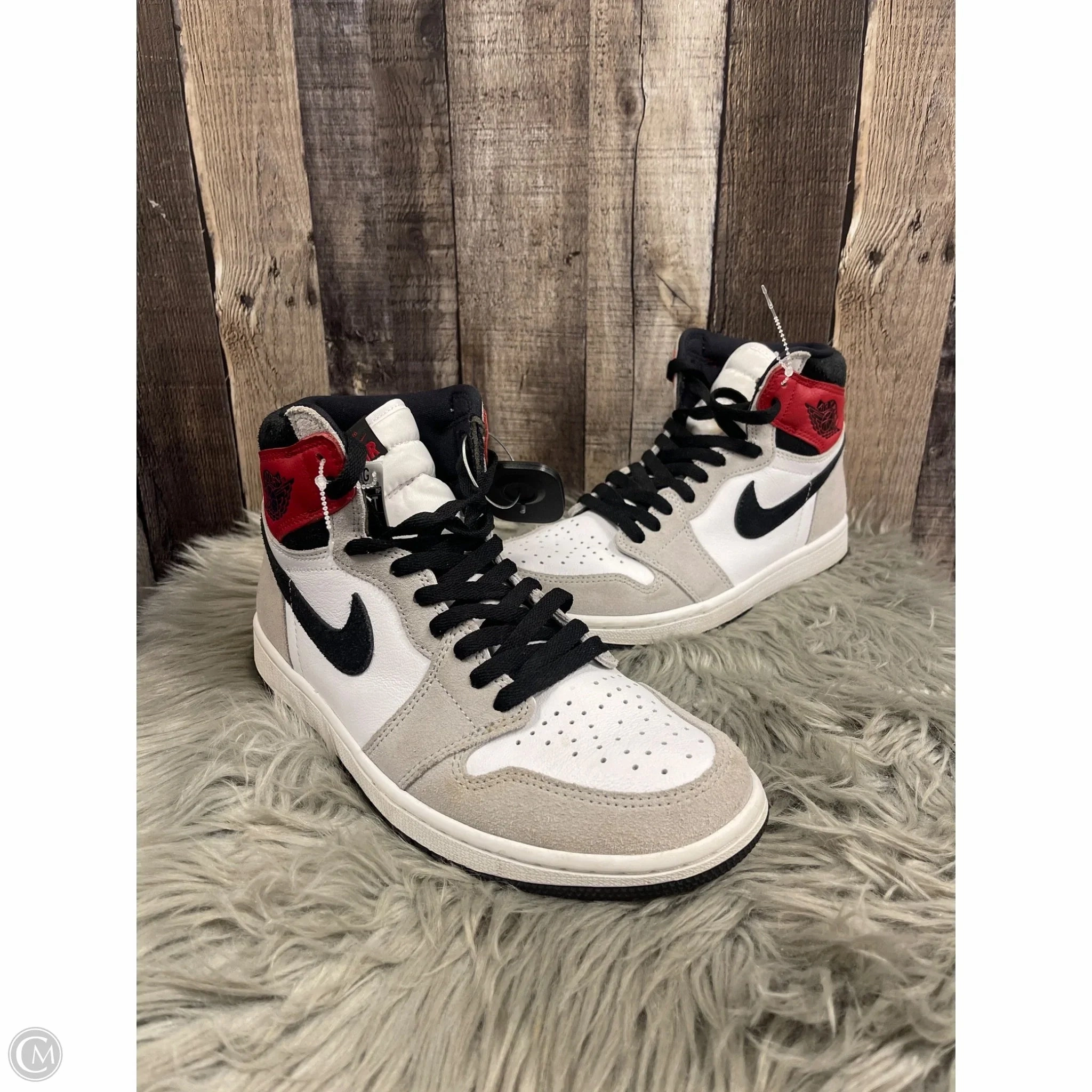 Shoes Athletic By Nike In Grey & Red, Size: 10.5 Size 16 Sneakers