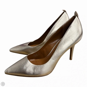 Flats Casual Shoes Shoes Designer By Coach In Gold, Size: 8.5