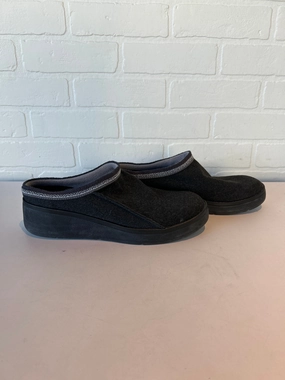 Best Gym Shoes Flat Feet Shoes Flats By Bzees In Black, Size: 9