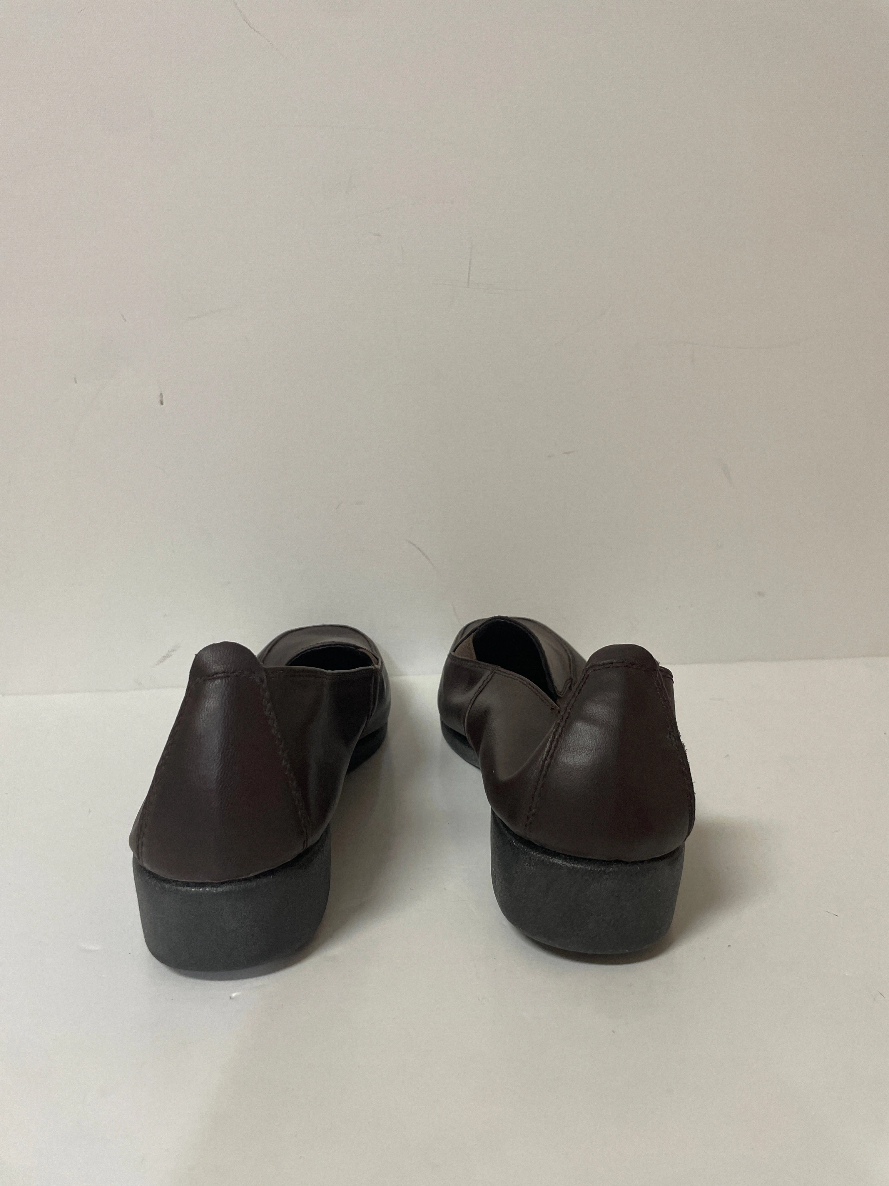 Flat Shoes For Walking Shoes Flats By Hush Puppies In Brown, Size: 12