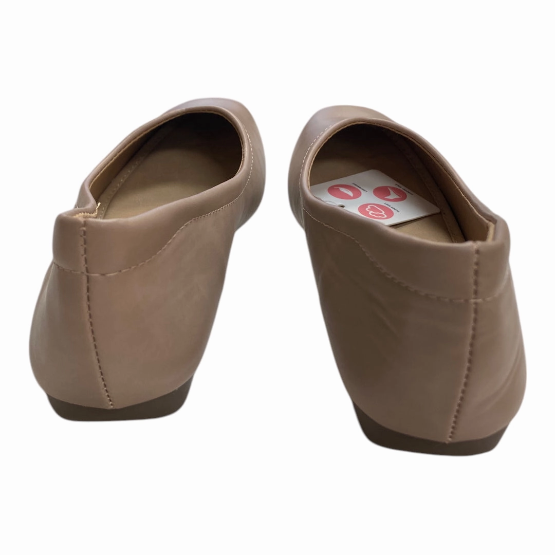 Gold Flat Shoes Size Shoes Flats By Taryn Rose Shoes In Peach, Size:10