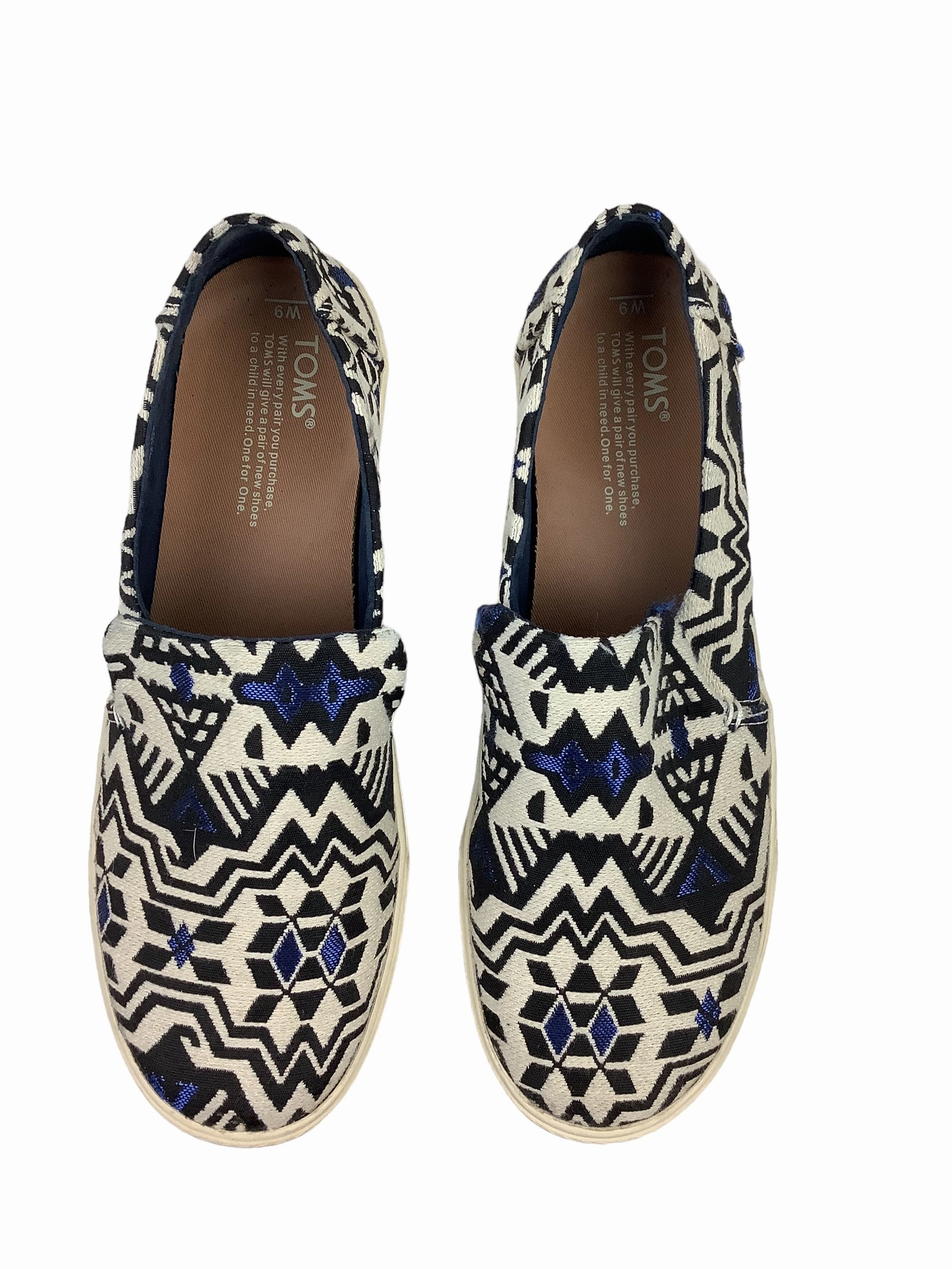 Bendable Flat Shoes Shoes Flats By Toms  Size: 9