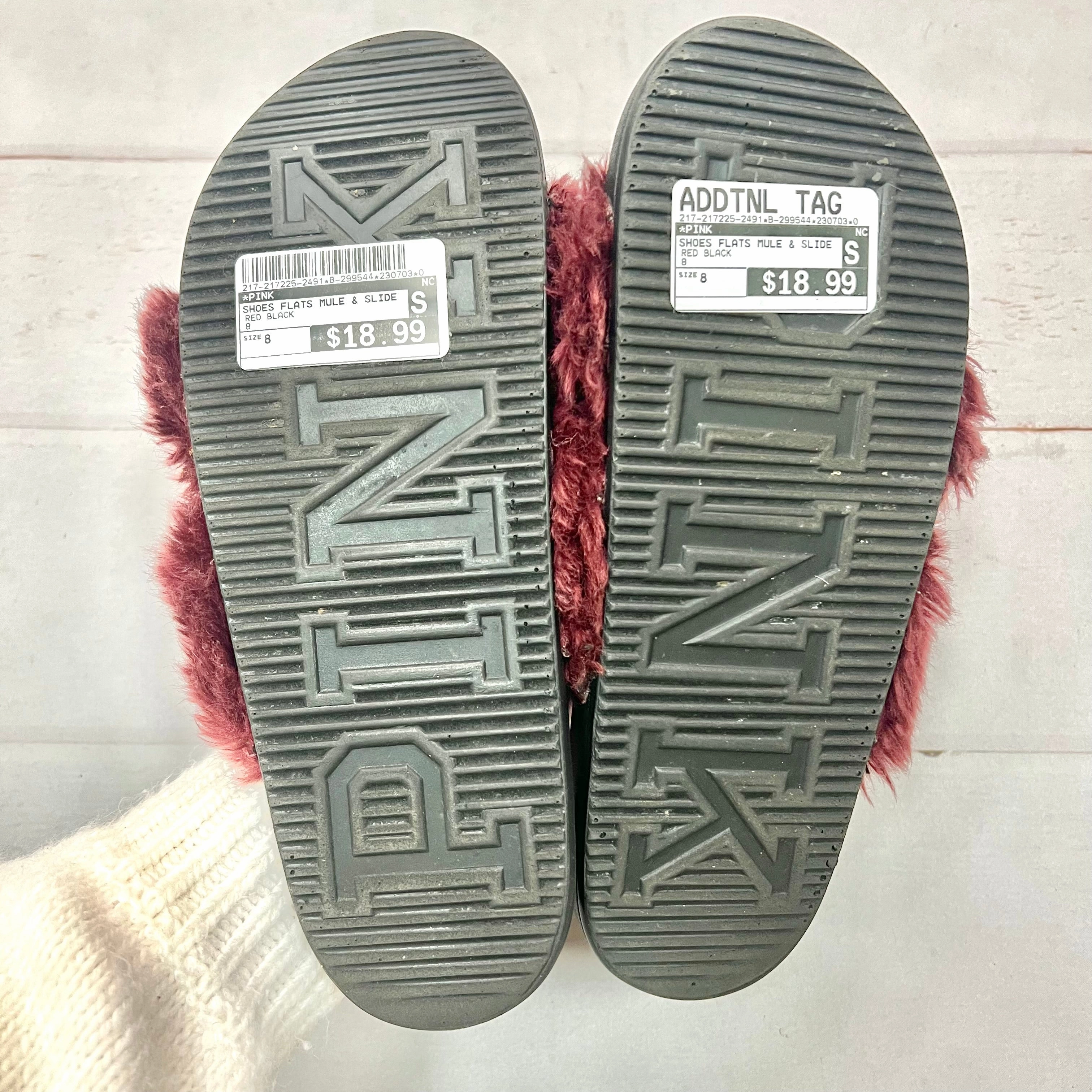 Sk8-hi High-top Skate Shoes Shoes Flats Mule & Slide By Pink  Size: 8