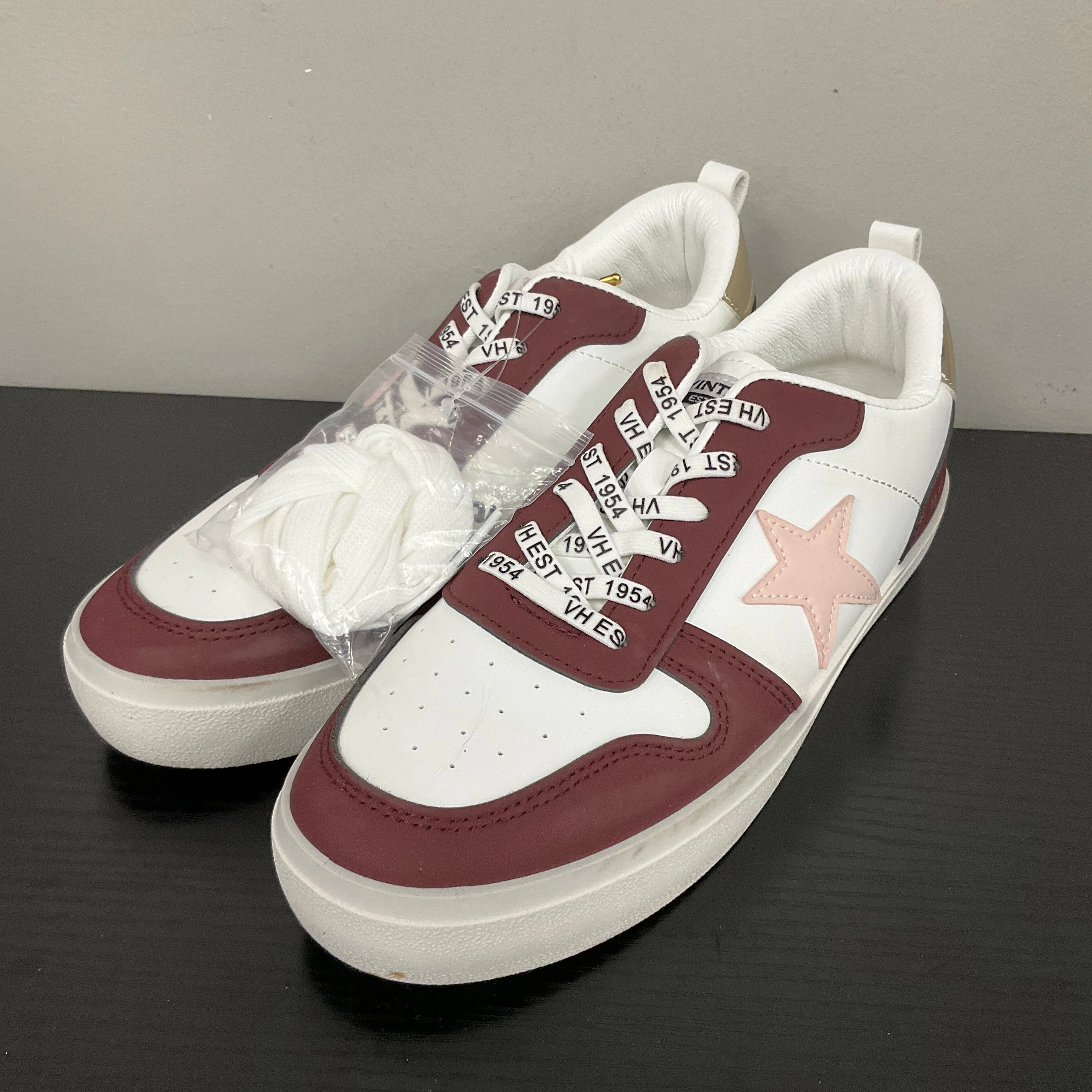 Men's Leather Casual Shoes SHOES SNEAKERS by VINTAGE HAVANA In RED & WHITE, Size: 9