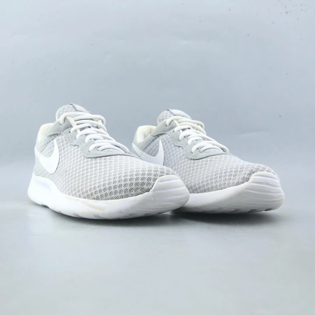 NIKE TANJUN Nike Air Force 1 '07 Shoes