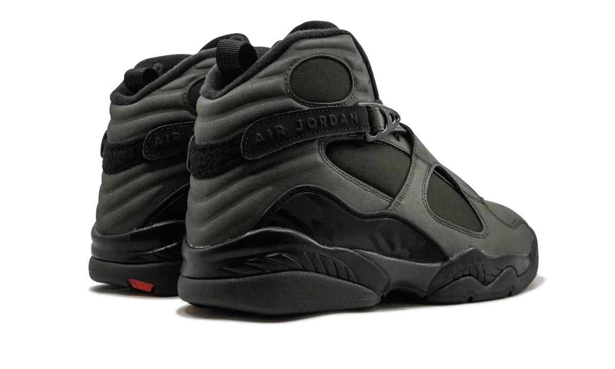 Air Jordan 8 Retro "Take Flight" Dark Sneakers