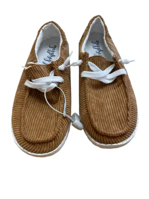 Best Tennis Court Shoes For Flat Feet Shoes Flats By Gypsy Jazz In Brown, Size: 9