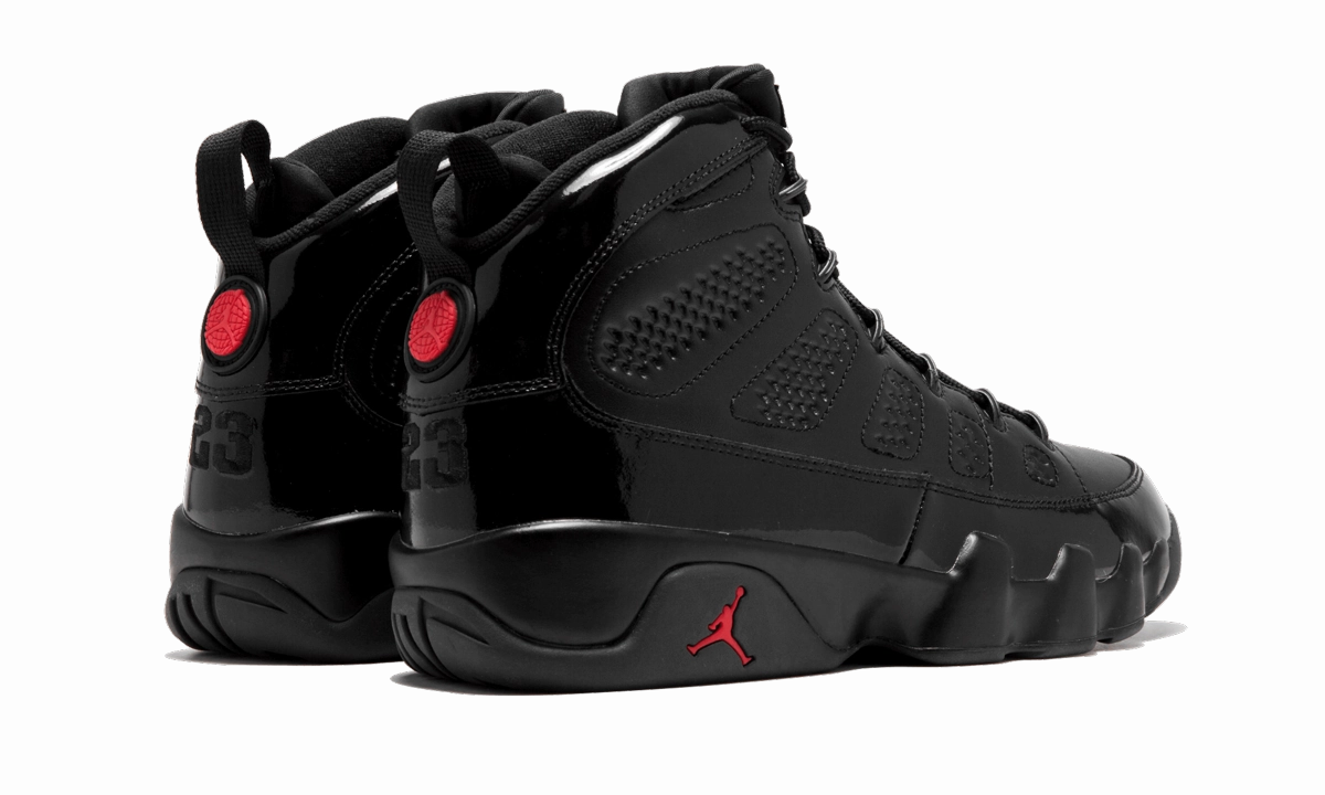 Superstar Sneakers Air Jordan 9 Retro "Bred"