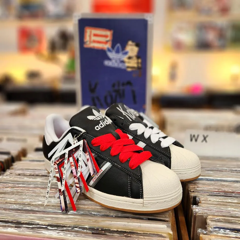 Adidas Running Shoe College Collection ADIDAS SUPERSTAR KORN