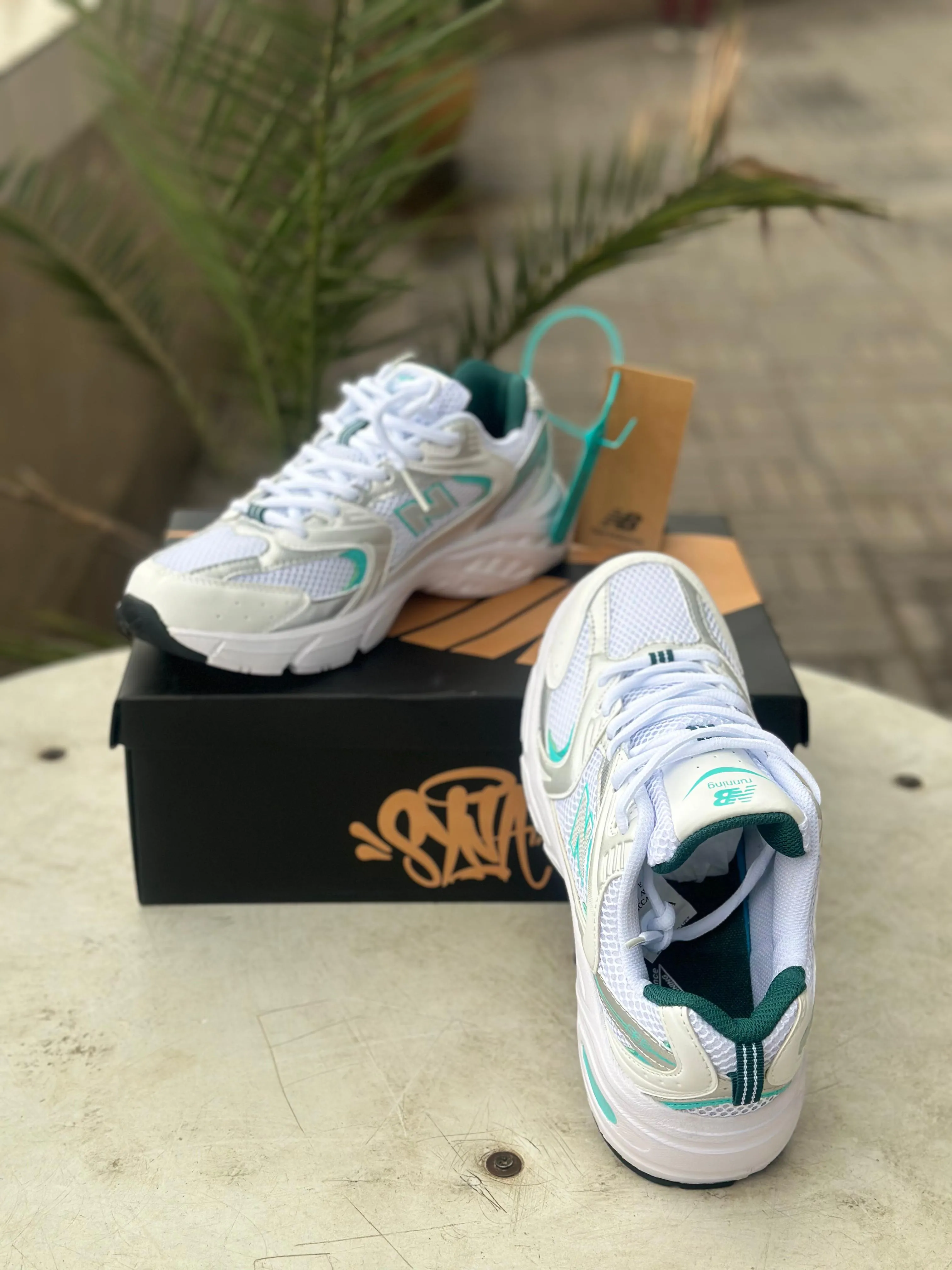 New Balance Tekela V4 Pro Low New Balance 530 White/Silver/Teal  Running Sneakers