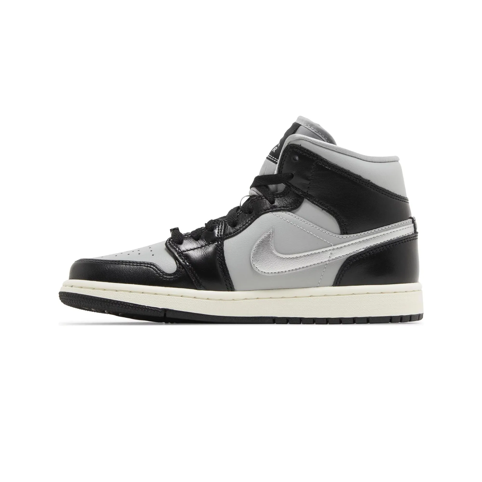 Air Jordan 1 Mid SE 'Black Metallic Silver' Women's (2023) Flat Shoes For Casual Wear