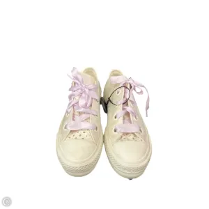 Macys Shoes Casual Shoes Sneakers By Converse In Ivory, Size: 7