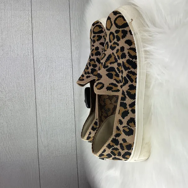 Sport Flats Shoes Shoes Flats By Steve Madden In Animal Print, Size: 7.5