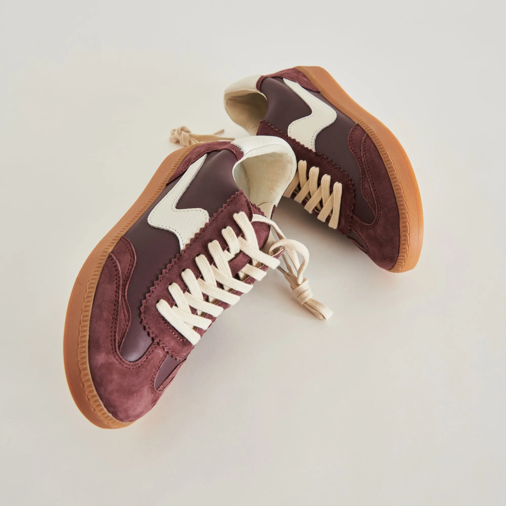 Recyclable Sneakers NOTICE SNEAKERS CRANBERRY SUEDE