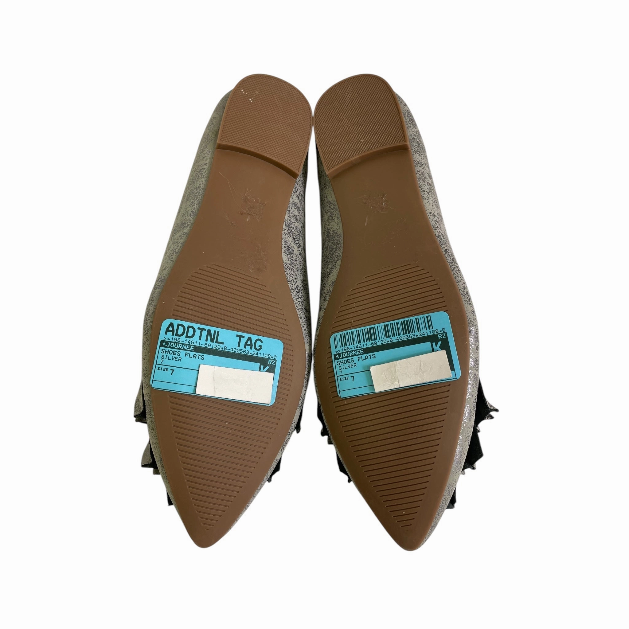 Designer Flat Shoes Shoes Flats By Journee In Silver, Size:7