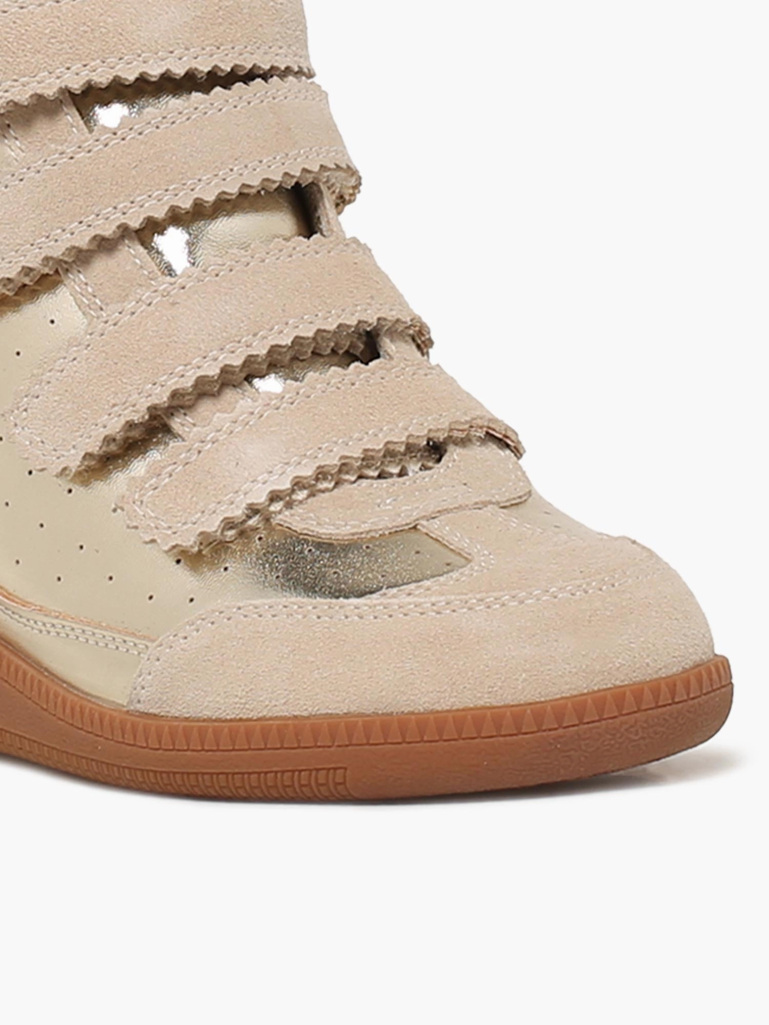 Casual Shoes To Wear With Suit Mustang Gold Nappa