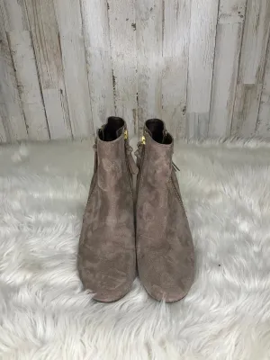 Flat Chelsea Boots Boots Ankle Heels By Cole-haan  Size: 7