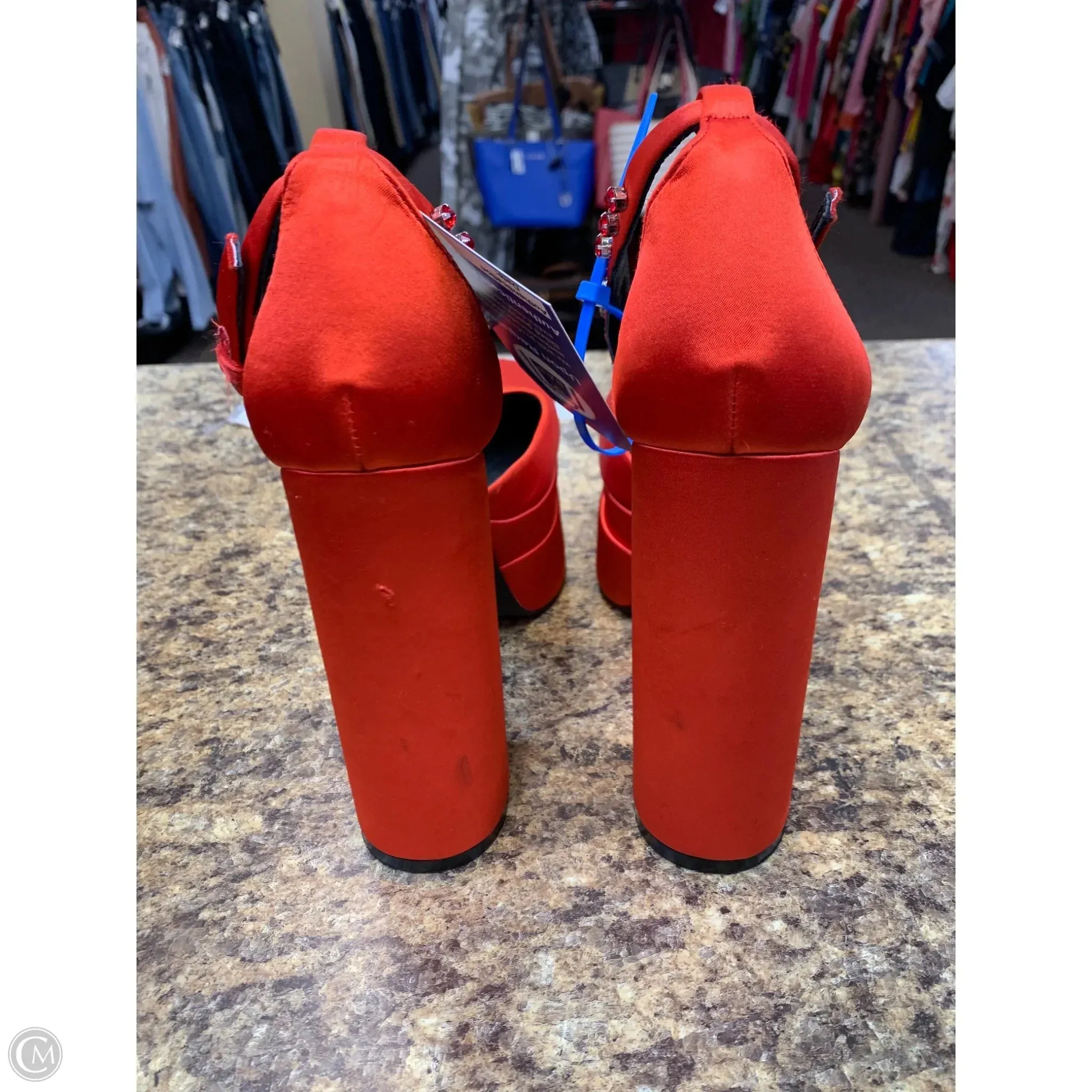 Cloud Casual Shoes Shoes Luxury Designer By Versace In Red, Size: 11