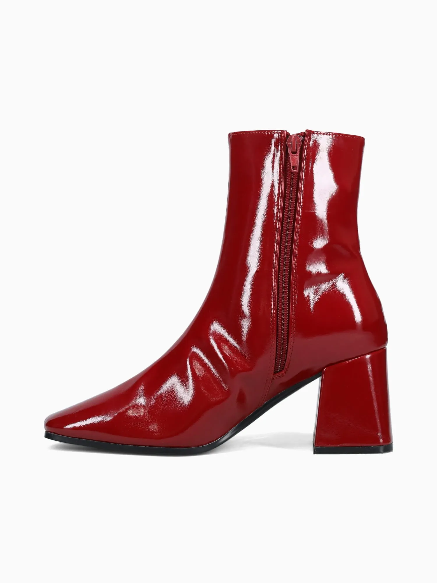 Running Shoes For Casual Wear Ariadna Red Patent