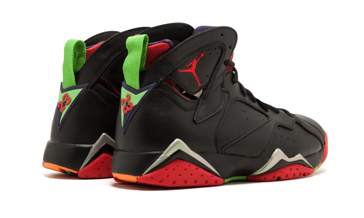 Goat Com Sneakers Air Jordan 7 Retro "Marvin The Martian"