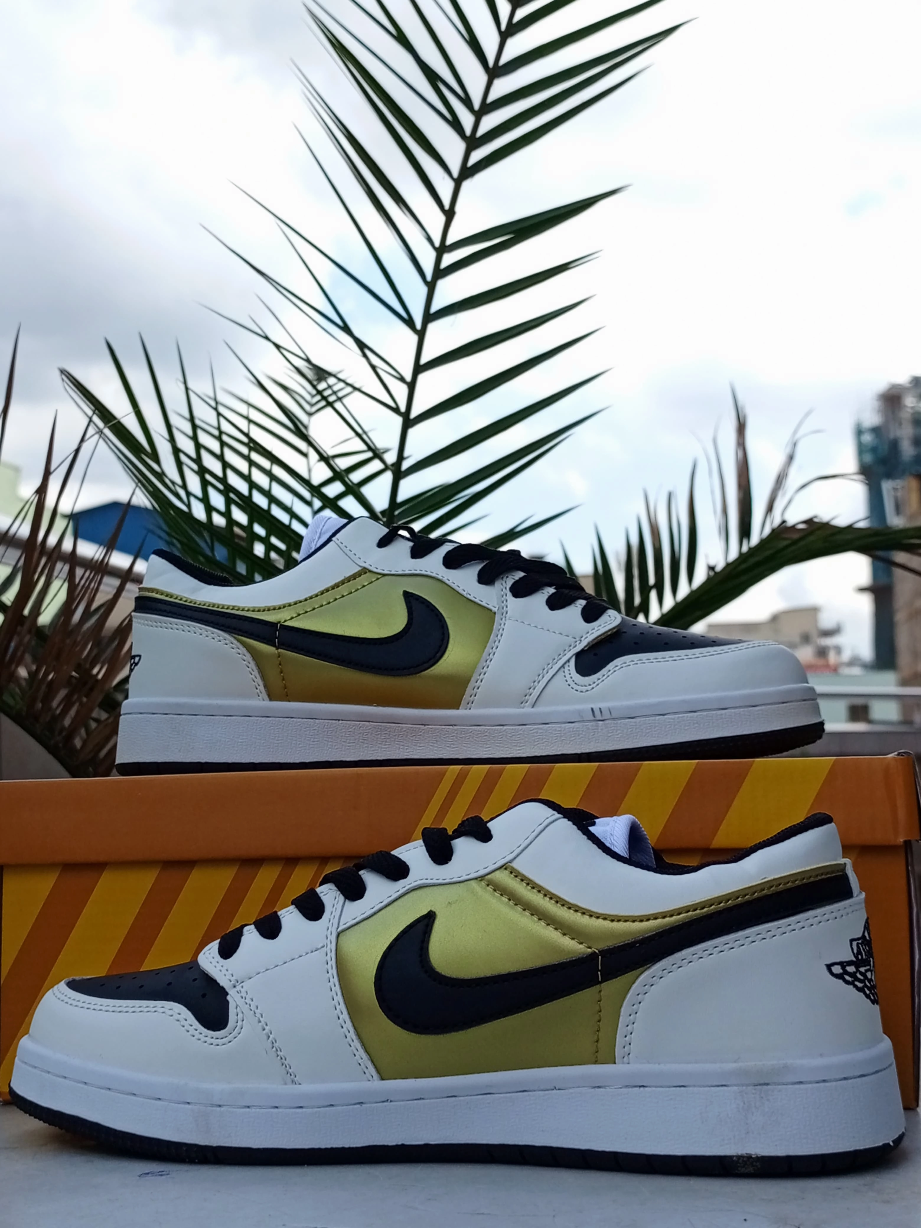 Slip On Sneakers With Arch Support Air Jordan 1 Low  Sneakers - Black, White & Gold