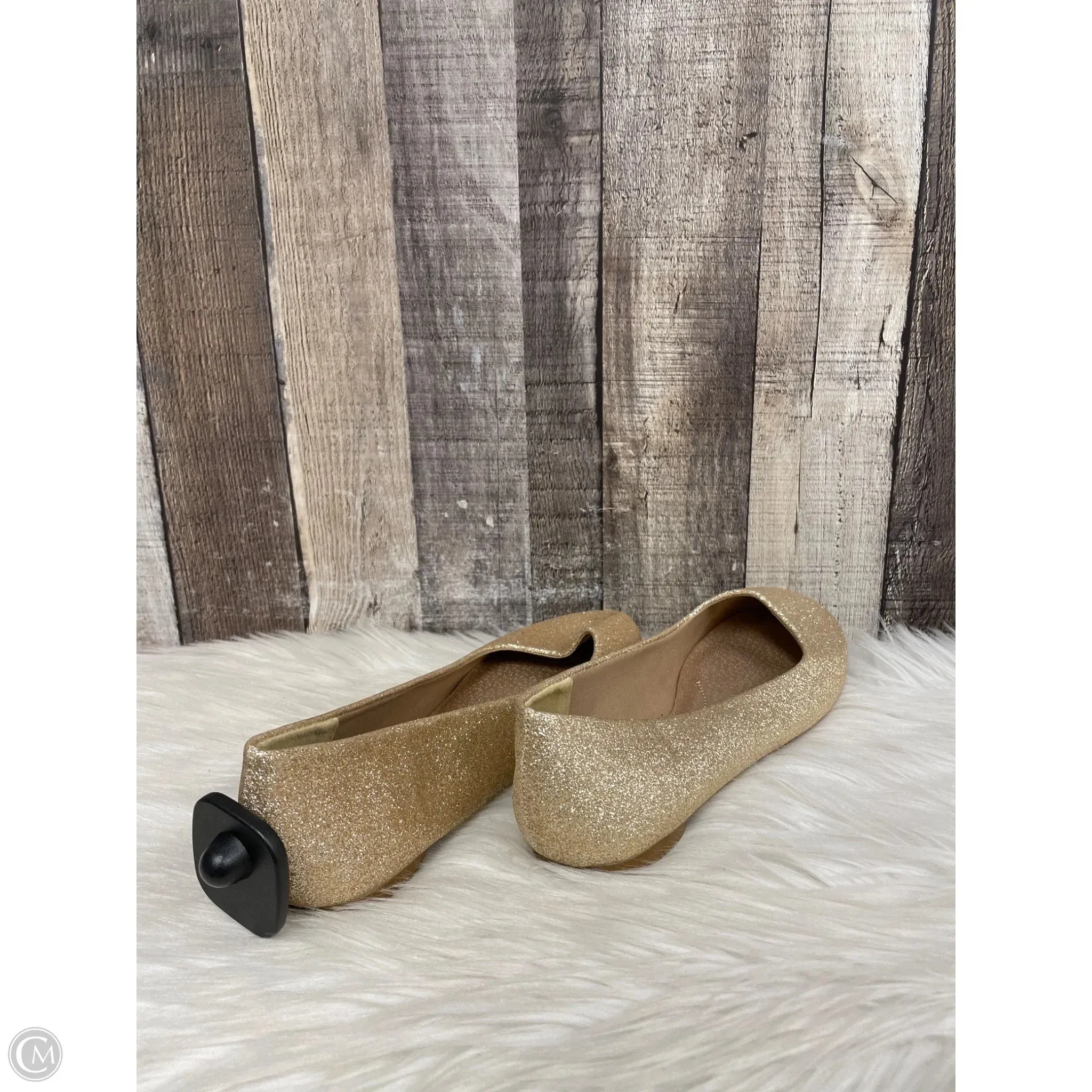 Shoes Flats By Dream Pairs In Gold, Size: 7.5 Casual Shoes Older Guys