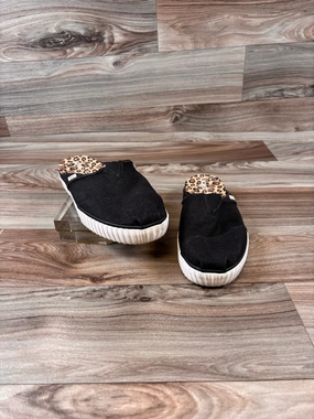 Shoes Flats By Toms  Size: 8.5 Flat Athletic Shoes