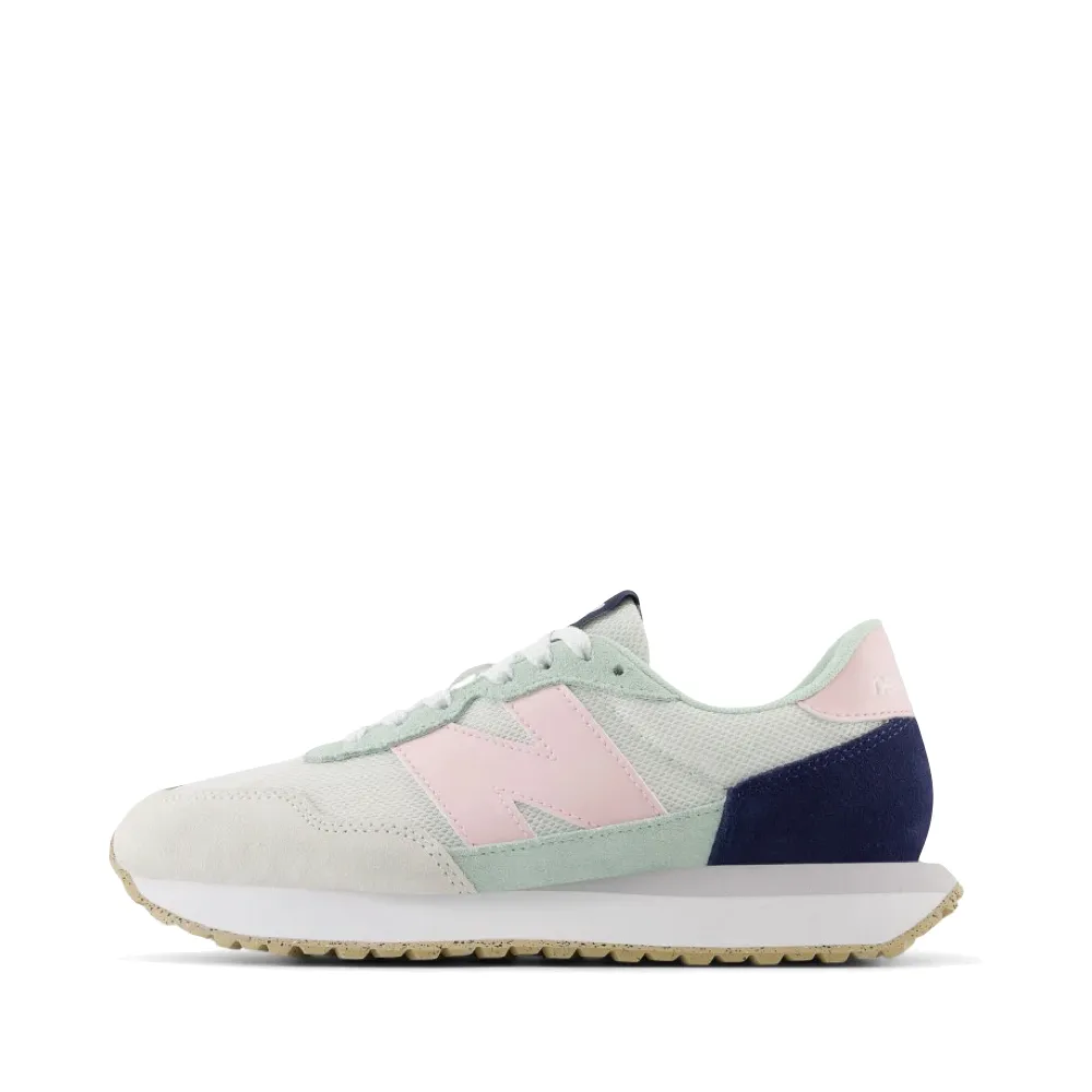 New Balance 2002r Marblehead Ml2002rc New Balance Women's 237 Sneaker in Reflection with Rose Sugar