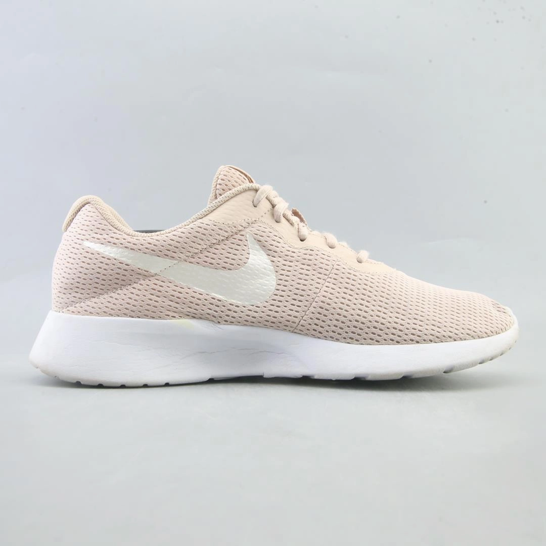 NIKE TANJUN Sales On Nike Shoes