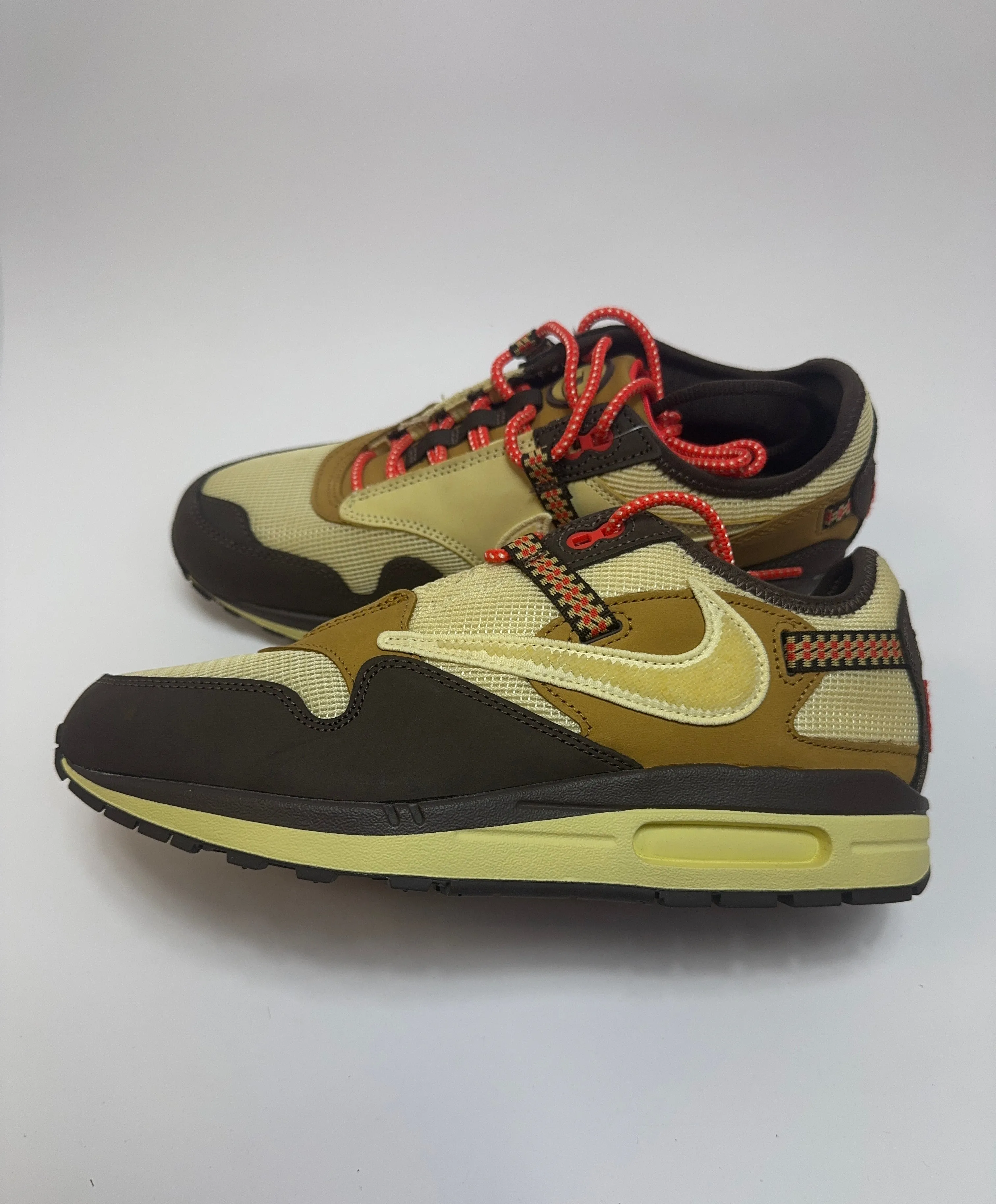 Nike Shoe Drawing Travis Scott x Nike Air Max 1 Cactus Jack "Baroque Brown"