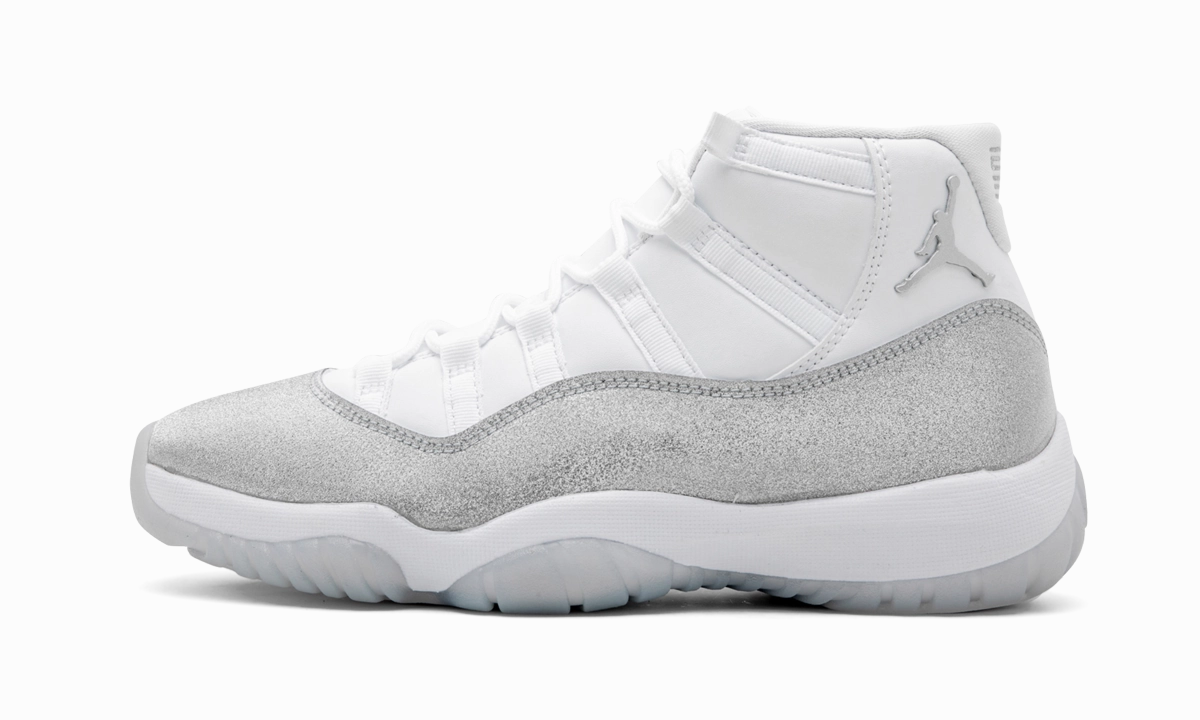 AIR JORDAN 11 RETRO WMNS "METALLIC SILVER" Shoes Casually Crossword