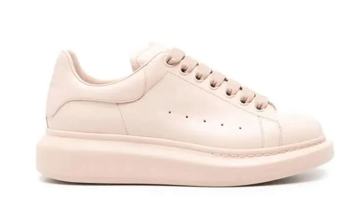 Nike Cheerleading Sneakers Alexander McQueen Oversized tonal leather sneakers