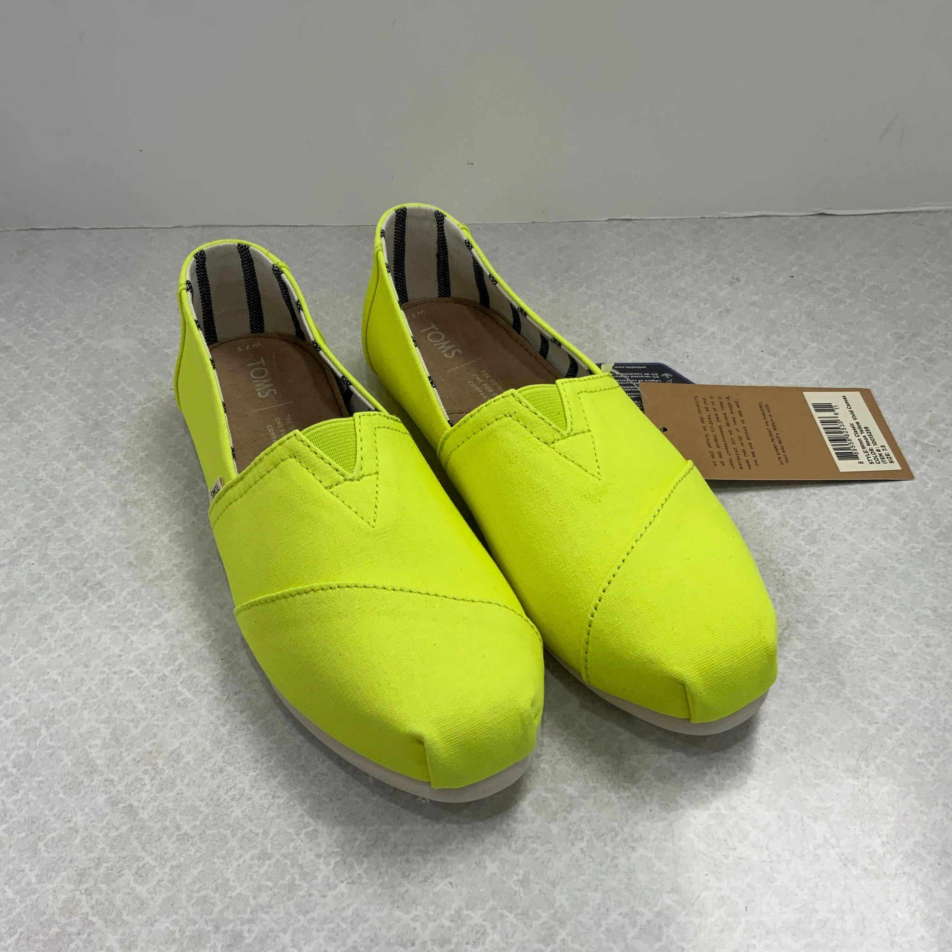 Flat Apartment Shoes Yellow Shoes Flats Toms, Size 7.5