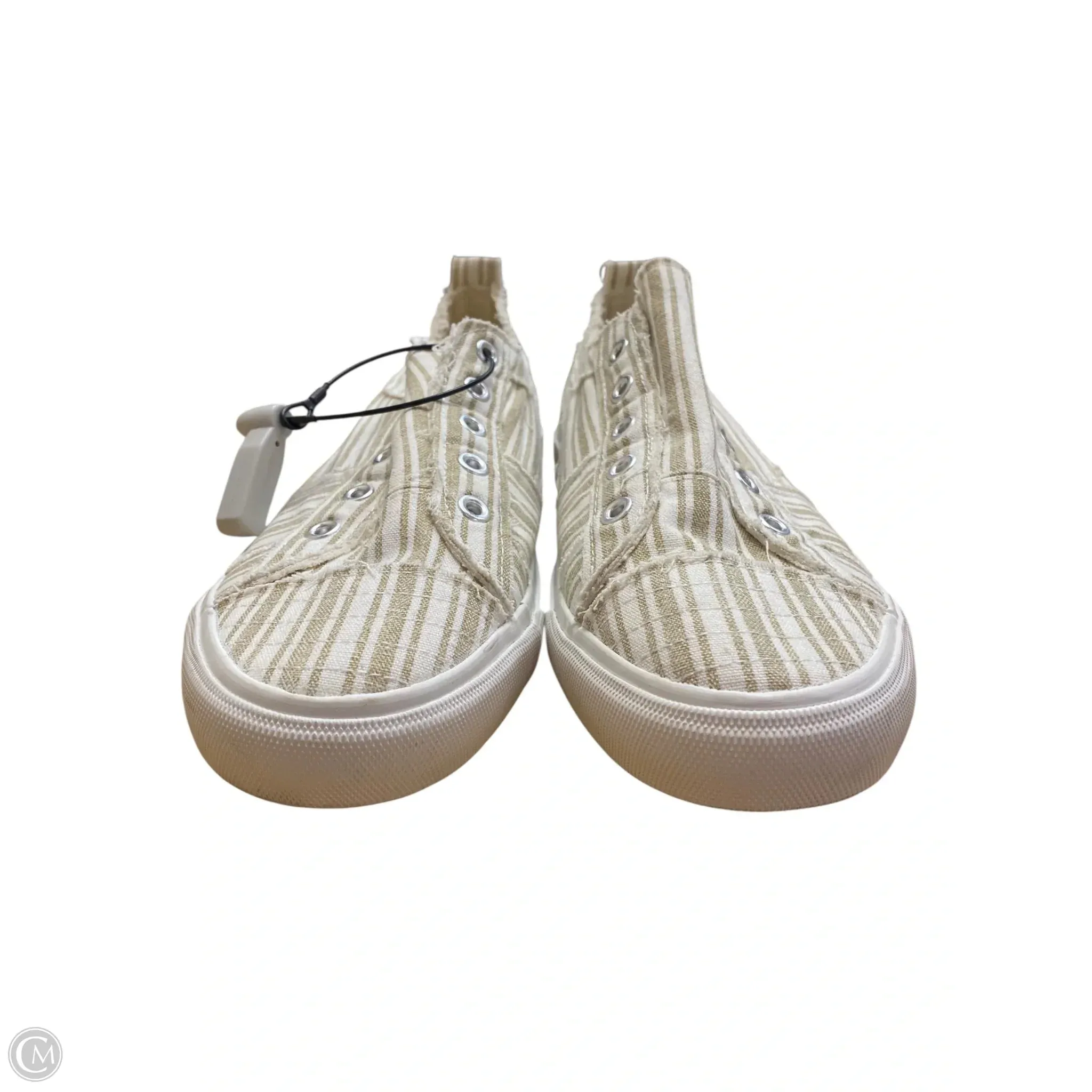 Flat High Top Shoes Shoes Flats By Corkys In Cream, Size: 10