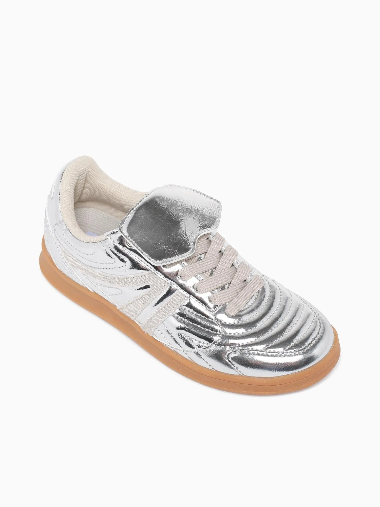 Madrid Silver Metallic Shoes Seating Casual Dreamlight Valley